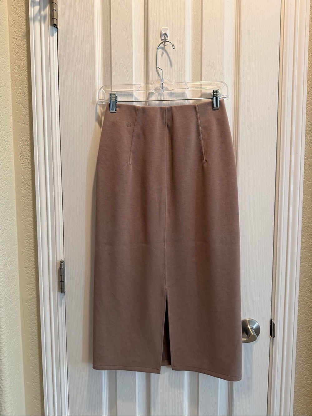 lululemon athletica Midi Skirt in Taupe